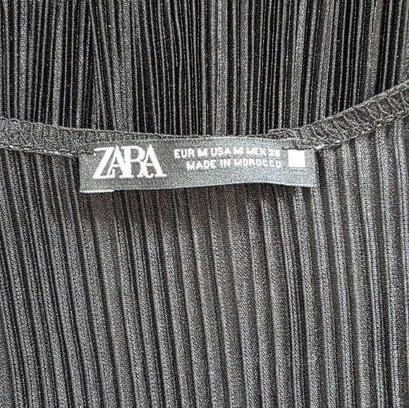 Zara Black Pleated Blouse - Picture 8 of 8